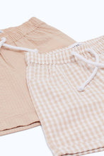 Load image into Gallery viewer, طقم شورت باللون الأبيض و البيج للأولاد الأطفال ( قطعتين)