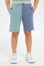 Load image into Gallery viewer, طقم تيشيرت وشورت باللون الأزرق للأولاد الصغار (قطعتين)