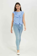 Load image into Gallery viewer, بلوزة كاروهات باللون الأزرق والأبيض للبنات الكبار