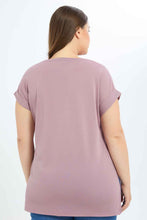 Load image into Gallery viewer, تيشيرت سادة باللون الييلك للنساء بمقاسات كبيرة