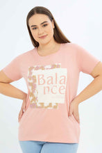 Load image into Gallery viewer, تيشيرت مطبوع باللون الوردي للنساء بمقاسات كبيرة