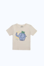 Load image into Gallery viewer, تيشيرت بطبعة باللون الكريمي للأولاد حديثي الولادة