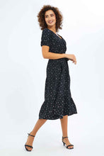 Load image into Gallery viewer, فستان مطبوع برقبة V أسود للنساء