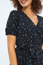 Load image into Gallery viewer, فستان مطبوع برقبة V أسود للنساء