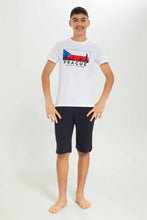 Load image into Gallery viewer, طقم بيجامة باللون الأبيض والكحلي للأولاد الكبار (قطعتين)