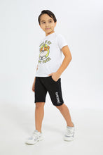 Load image into Gallery viewer, شورت سهل الارتداء باللون الأسود للأولاد الصغار