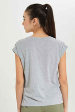 Load image into Gallery viewer, تيشيرت باللون الرمادي للبنات الكبار