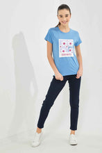 Load image into Gallery viewer, تيشيرت باللون الأزرق مطبوع للبنات الكبار