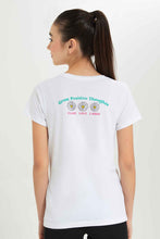 Load image into Gallery viewer, تيشيرت مطبوع باللون الأبيض للبنات اكبار