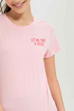 Load image into Gallery viewer, تيشيرت باللون الوردي للبنات الكبار