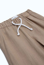 Load image into Gallery viewer, بنطلون باللون البيج للأولاد