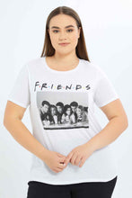 Load image into Gallery viewer, تيشيرت باللون الأبيض بطبعة فريندز للنساء