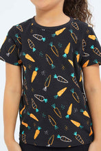 Load image into Gallery viewer, تيشيرت أسود بطبعة للبنات الصغار