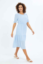 Load image into Gallery viewer, فستان مكشكش باللون الأزرق للنساء