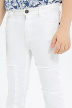 Load image into Gallery viewer, بنطلون جينز سادة باللون الأبيض للأولاد الصغار