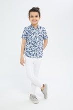 Load image into Gallery viewer, بنطلون جينز سادة باللون الأبيض للأولاد الصغار