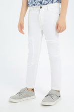 Load image into Gallery viewer, بنطلون جينز سادة باللون الأبيض للأولاد الصغار