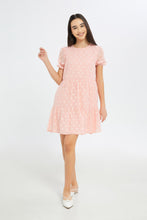 Load image into Gallery viewer, فستان بأكمام قصيرة باللون الوردي للبنات الكبار