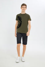 Load image into Gallery viewer, شورت سهل الإرتداء باللون الأسود للأولاد الكبار