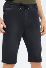 Load image into Gallery viewer, شورت سهل الإرتداء باللون الأسود للأولاد الكبار