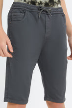 Load image into Gallery viewer, شورت سهل الإرتداء باللون الرمادي للأولاد الكبار