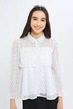 Load image into Gallery viewer, بلوزة بأكمام كشكش باللون الأبيض للبنات الكبار
