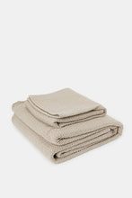 Load image into Gallery viewer, طقم لحاف من قطعتين باللون البيج (حجم مفرد)