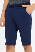 Load image into Gallery viewer, شورت بحزام باللون الكحلي للأولاد الكبار