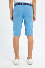 Load image into Gallery viewer, شورت بحزام باللون الأزرق للأولاد الكبار