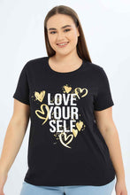 Load image into Gallery viewer, تيشيرت أسود بطبعة للنساء