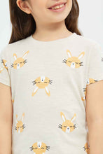 Load image into Gallery viewer, تي شيرت مطبوع باللون البيج للبنات