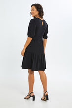 Load image into Gallery viewer, فستان باللون الأسود وكم منفوخ للنساء