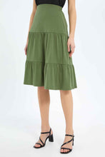 Load image into Gallery viewer, تنورة باللون الزيتي سادة للنساء