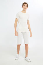 Load image into Gallery viewer, طقم كاجوال مخطط باللون البيج للأولاد الكبار (قطعتين)