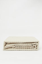 Load image into Gallery viewer, طقم لحاف مطبوع من قطعتين باللون العاجي (حجم مفرد)