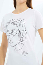 Load image into Gallery viewer, تيشيرت مزين باللون الأبيض للنساء