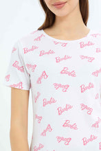 Load image into Gallery viewer, تيشيرت أبيض مطبوع بالكامل بطبعة باربي للنساء