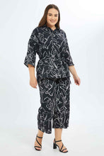 Load image into Gallery viewer, تونك باللون الأسود بحزام للنساء