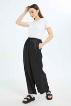 Load image into Gallery viewer, بنطلون باللون الأسود واسع للنساء