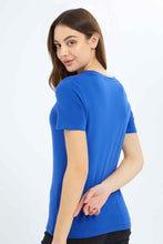 Load image into Gallery viewer, تيشيرت أزرق سادة للنساء