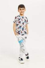 Load image into Gallery viewer, بنطلون رياضي بطبعة سبايدرمان باللون الأبيض للأولاد الصغار