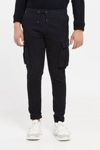 Load image into Gallery viewer, بنطلون بجيوب جانبية باللون الأسود للأولاد الكبار