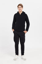 Load image into Gallery viewer, بنطلون بجيوب جانبية باللون الأسود للأولاد الكبار