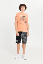 Load image into Gallery viewer, طقم كاجوال باللون البرتقالي والأسود للأولاد الكبار (قطعتين)