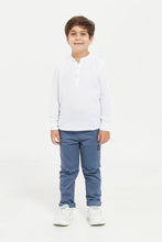 Load image into Gallery viewer, قميص ماندارين باللون الأبيض للأولاد الصغار