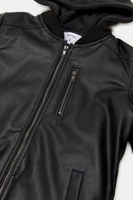 Load image into Gallery viewer, جاكيت جلد بسحاب أمامي و قبعة باللون اتلأسود للأولاد الكبار