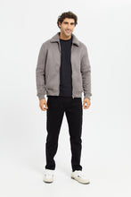 Load image into Gallery viewer, جاكيت باللون الرمادي بياقة فرو للرجال