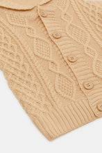 Load image into Gallery viewer, كارديجان بأزرار أمامية باللون البيج للأولاد الرضّع