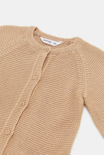 Load image into Gallery viewer, كارديجان محبوك باللون البيج للبنات الرضّع
