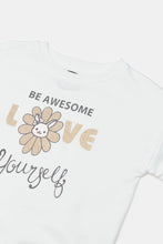 Load image into Gallery viewer, سوتيشيرت مطبوع باللون الأبيض للبنات الرضّع